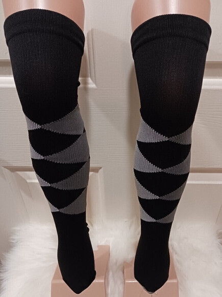 Knee High Socks With Gray Diamond Pattern In Black Size S/M - Picture 2 of 6